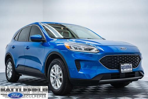 Velocity Blue Metallic 2020 Ford Escape SE