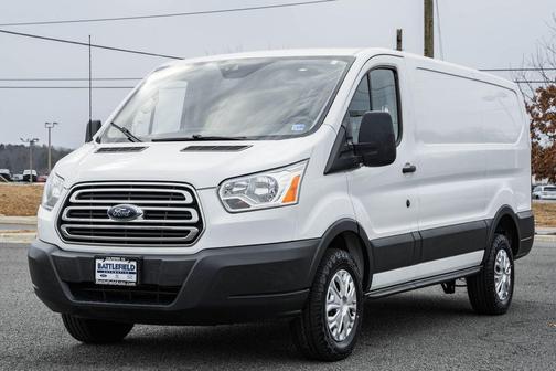 2017 Ford Transit-250 Base