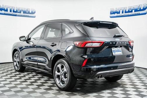 Agate Black Metallic 2023 Ford Escape ST-Line Select