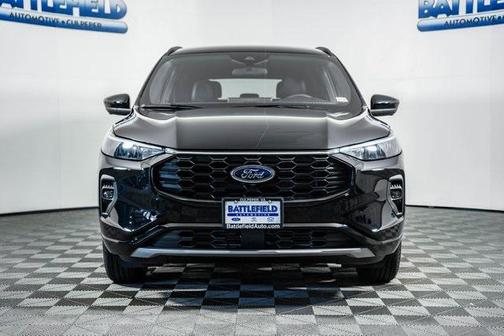 Agate Black Metallic 2023 Ford Escape ST-Line Select