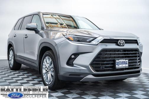 Gray 2026 Toyota Grand Highlander Platinum