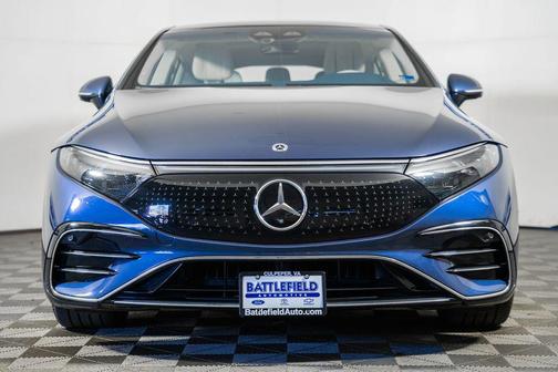 Blue 2022 Mercedes-Benz EQS 580 4MATIC