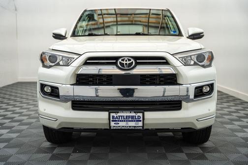 Blizzard Pearl 2021 Toyota 4Runner Limited