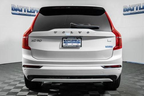 2023 Volvo XC90 Recharge Plug-In Hybrid T8 Plus Dark Theme 7-Seater