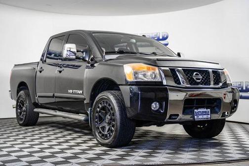 2013 Nissan Titan SV
