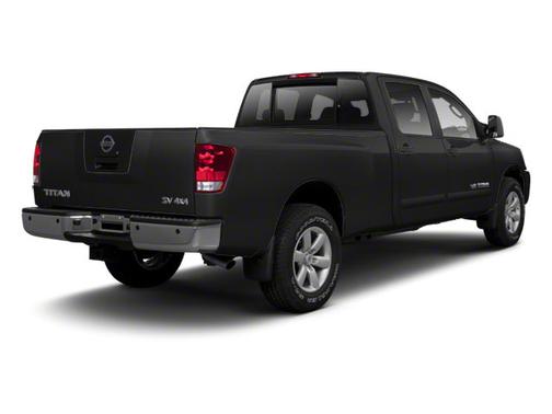 2013 Nissan Titan SV