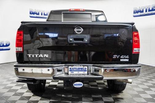 2013 Nissan Titan SV