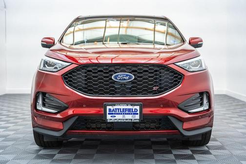 Ruby Red Metallic 2019 Ford Edge ST