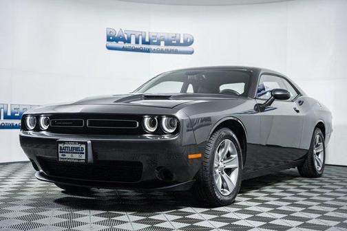 2015 Dodge Challenger SXT