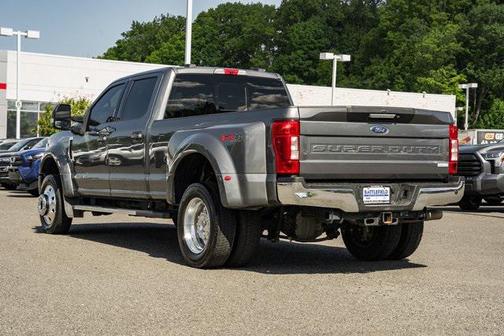 2022 Ford F-450 Lariat