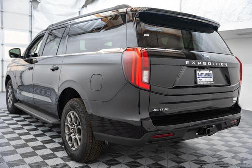 Agate Black Metallic 2026 Ford Expedition Max Active 4x4