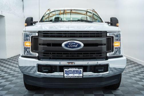 Oxford White 2019 Ford F-250 XL
