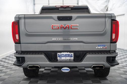 Thunderstorm Gray 2024 GMC Sierra 1500 AT4