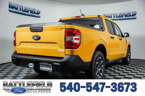 Orange Fury Metallic Tri-Coat 2026 Ford Maverick XLT