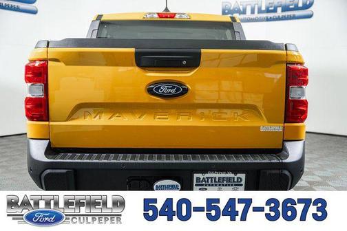 Orange Fury Metallic Tri-Coat 2026 Ford Maverick XLT