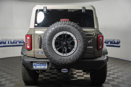 Marsh Gray 2026 Ford Bronco Badlands