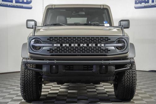 Marsh Gray 2026 Ford Bronco Badlands