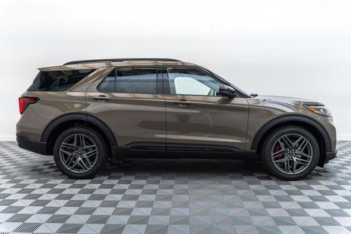 Marsh Gray 2026 Ford Explorer ST