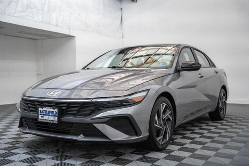 Fluid Metal 2025 Hyundai ELANTRA Sport