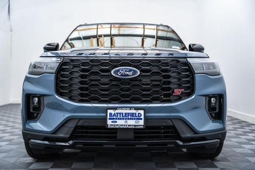 Vapor Blue Metallic 2026 Ford Explorer ST