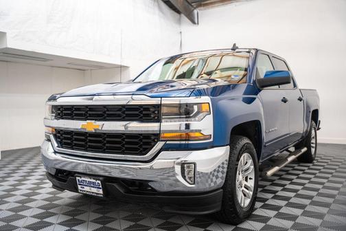 Deep Ocean Blue 2017 Chevrolet Silverado 1500 1LT
