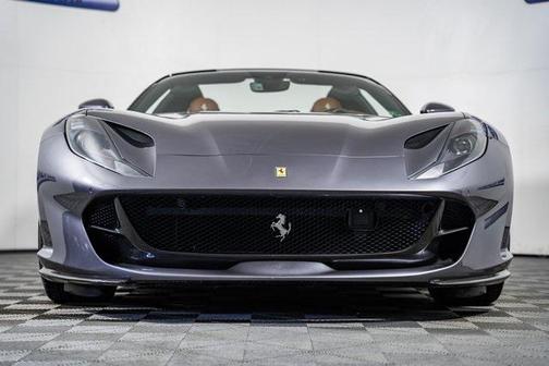 2021 Ferrari 812 GTS Base