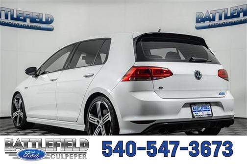2016 Volkswagen Golf R 4-Door