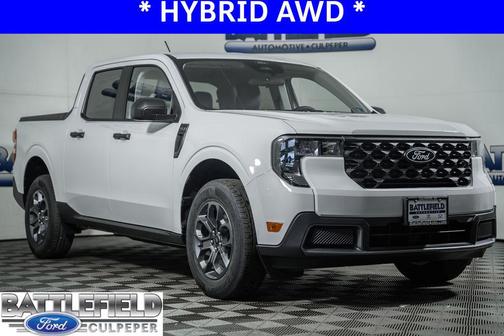 Oxford White 2026 Ford Maverick XLT