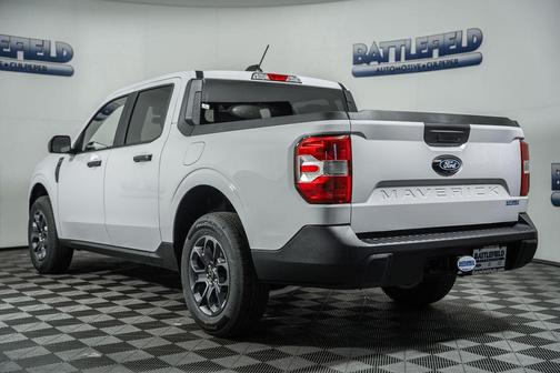 Oxford White 2026 Ford Maverick XLT