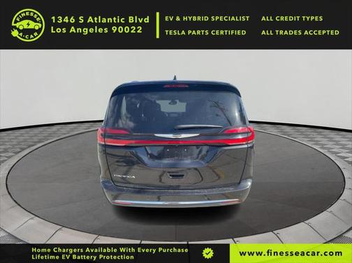 2022 Chrysler Pacifica Touring L