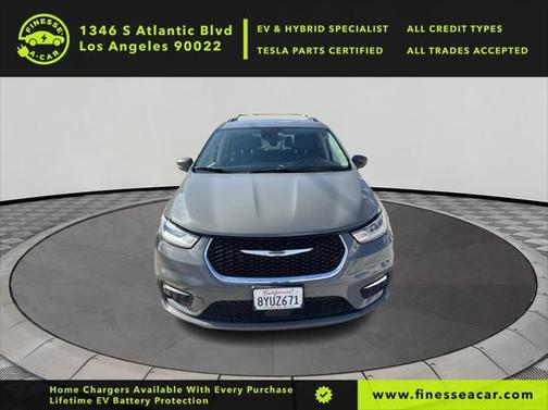 2022 Chrysler Pacifica Touring L
