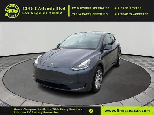 2022 Tesla Model Y Long Range Dual Motor All-Wheel Drive