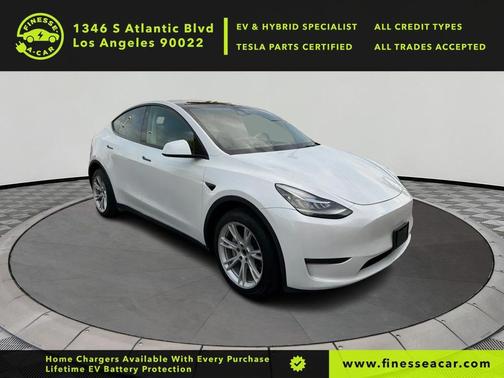 2022 Tesla Model Y Long Range Dual Motor All-Wheel Drive