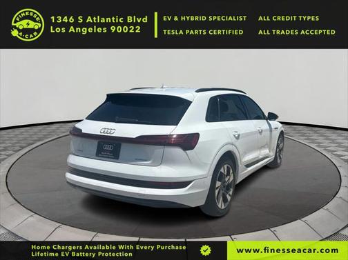 2021 Audi e-tron Premium