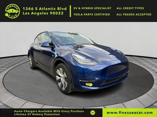 2022 Tesla Model Y Long Range Dual Motor All-Wheel Drive