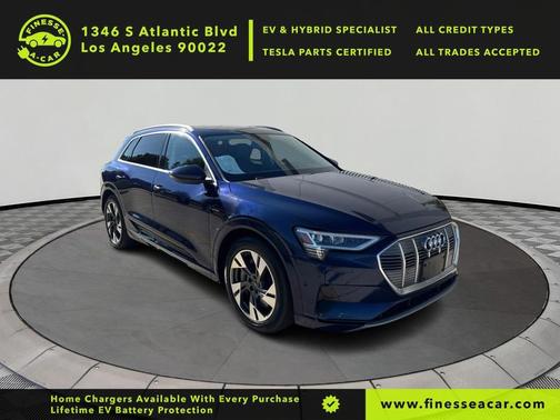 2021 Audi e-tron Premium Plus
