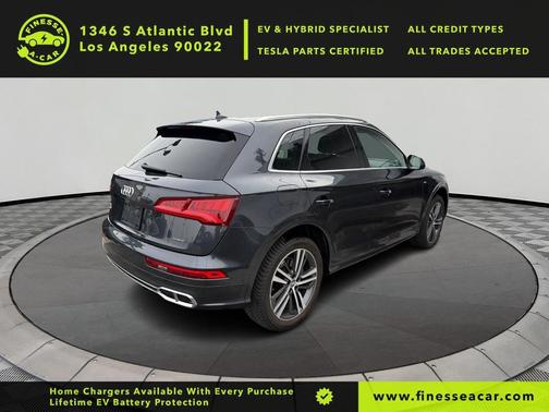 Manhattan Gray Metallic 2020 Audi Q5 Premium Plus 55 TFSI e quattro S tronic