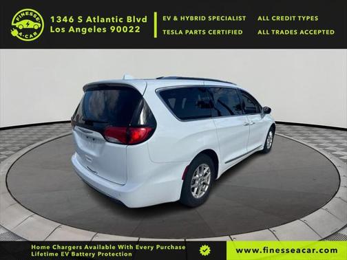 2020 Chrysler Pacifica Touring L