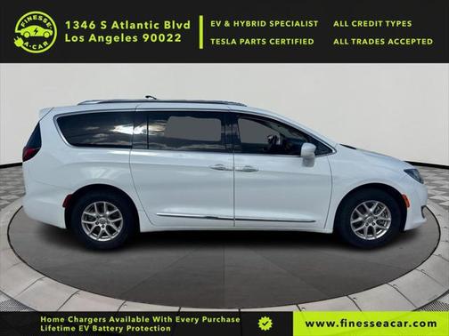 2020 Chrysler Pacifica Touring L