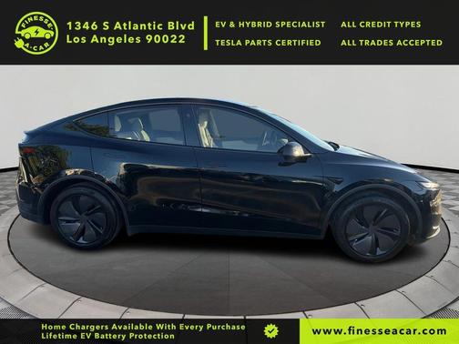 2026 Tesla Model Y Premium Rear-Wheel Drive