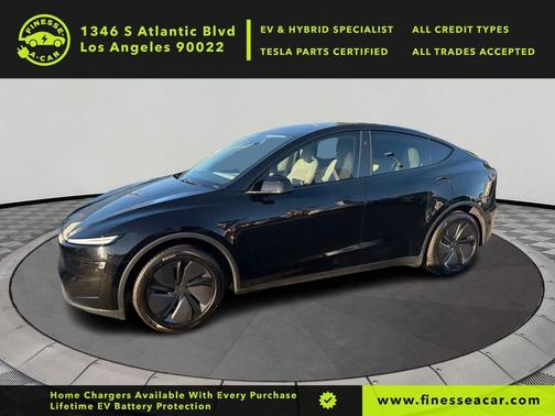 2026 Tesla Model Y Premium Rear-Wheel Drive