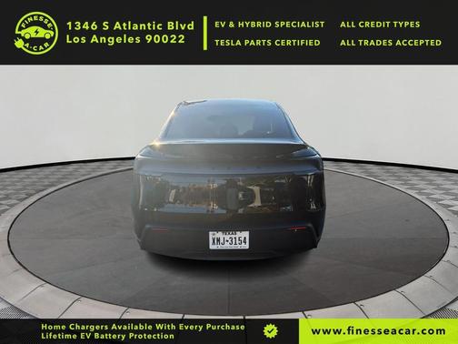 2026 Tesla Model Y Premium Rear-Wheel Drive