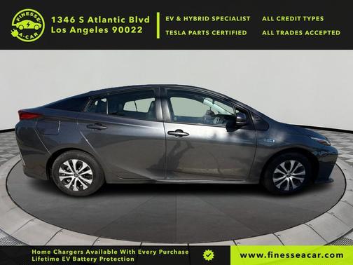 2022 Toyota Prius Prime XLE