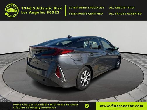 2022 Toyota Prius Prime XLE
