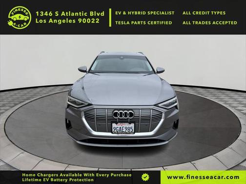 2019 Audi e-tron Premium Plus