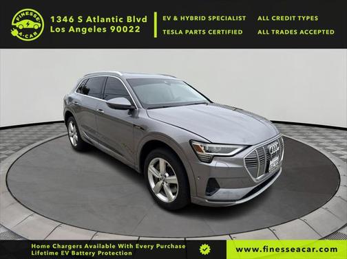 2019 Audi e-tron Premium Plus