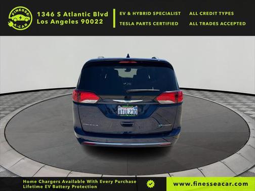 2018 Chrysler Pacifica Hybrid Limited