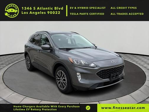 2022 Ford Escape SEL