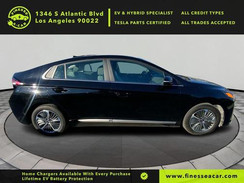 2022 Hyundai IONIQ Plug-In Hybrid SEL