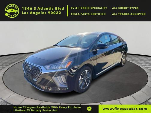2022 Hyundai IONIQ Plug-In Hybrid SEL